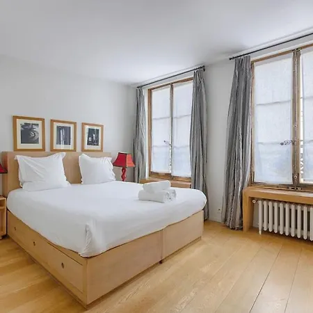 Luxury Saint Honore Champs Elysees Apartment *